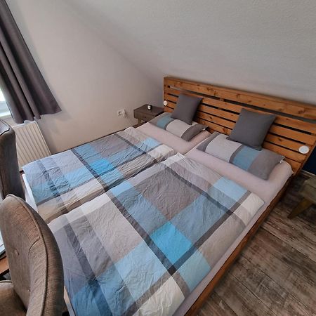 Fewo Floti Ferienwohnung Augustfehn Apen Eksteriør bilde